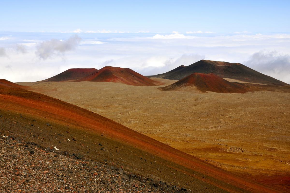 Volcans endormis et volcans éteints : Définition et où sont-ils