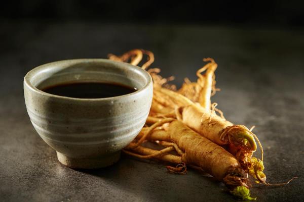 Ginseng rouge coréen (Panax ginseng) : bienfaits et contre-indications - Comment consommer du ginseng rouge coréen ? 