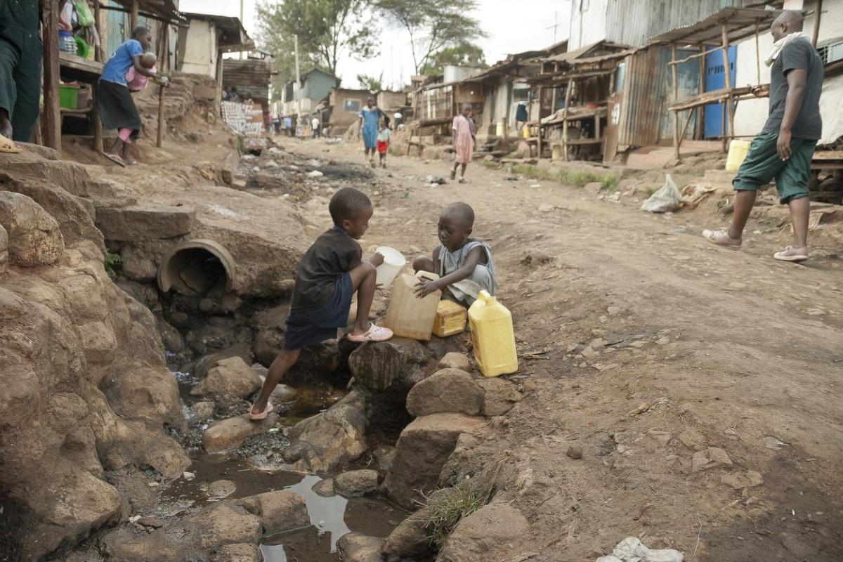 PÉNURIE D'EAU DÉFINITION, causes et conséquences — free download